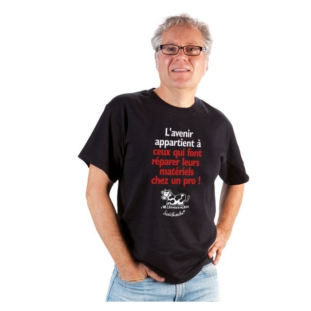 T-shirt. " L'avenir appartient à ceux...". Homme taille L