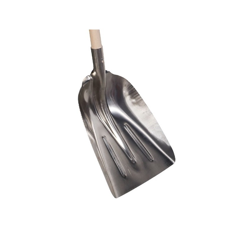 Pelle à neige avec nervures