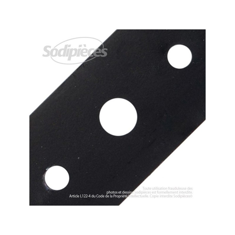 Lame . Coupe 52 cm. Section 55 x 4. Alèsage 16. Coupe à gauche