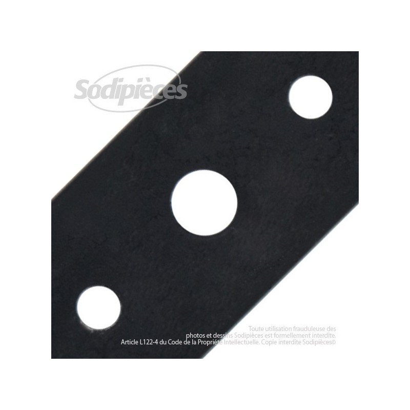 Lame . Coupe 52 cm. Section 55 x 4. Alèsage 16. Coupe à gauche