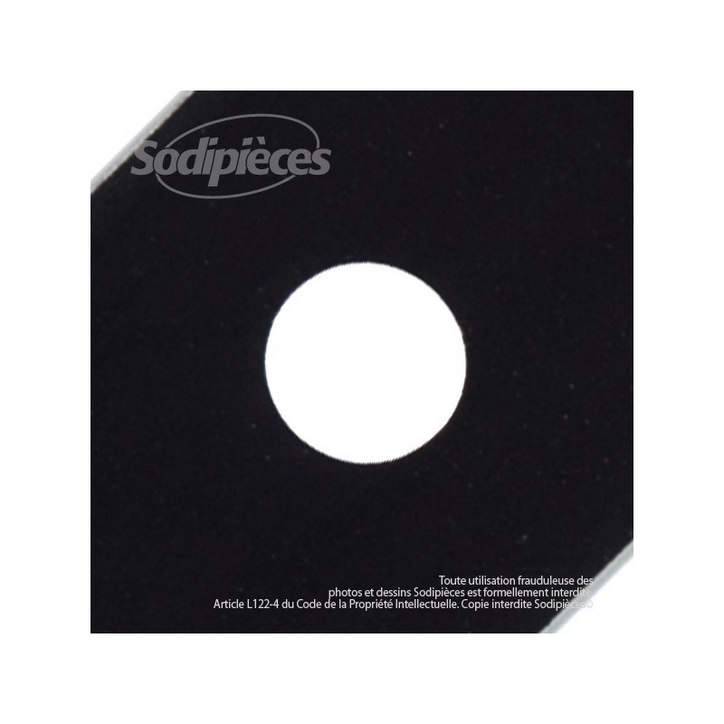 Lame. Coupe 51,8 cm. Section 60 x 7. Alèsage 18