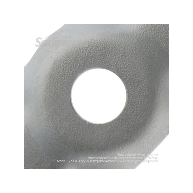 Lame. Coupe 53 cm. Section 75 x 3. Alèsage 28