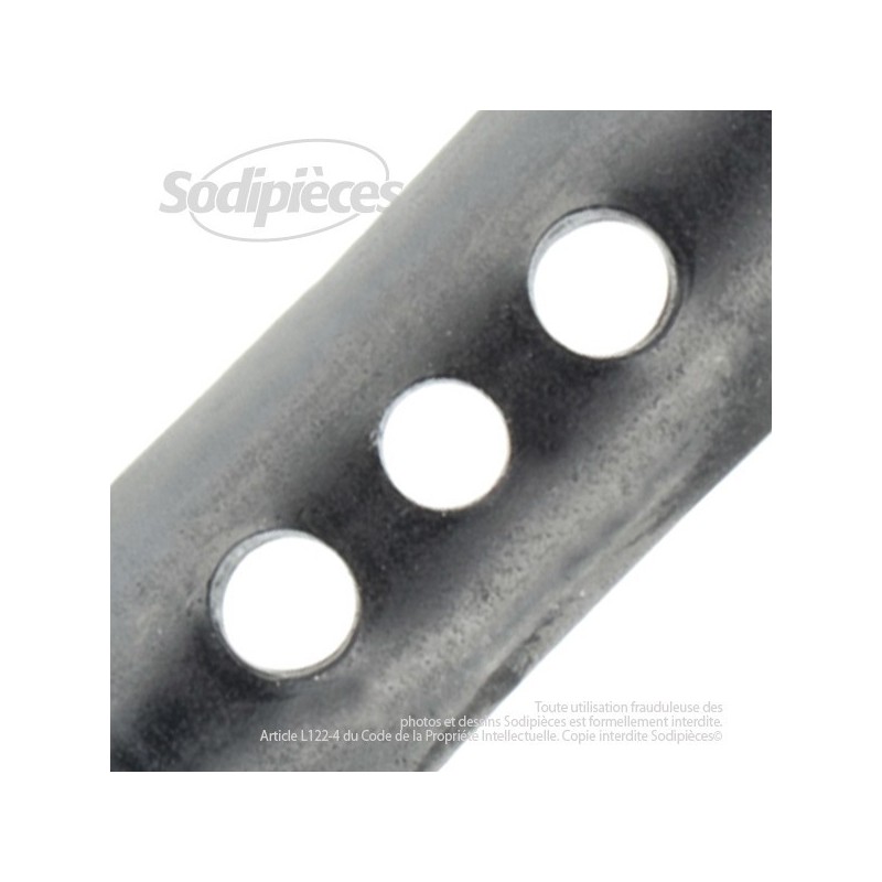 Lame. Coupe 53,3 cm. Section 50 x 4. Alèsage 10.
