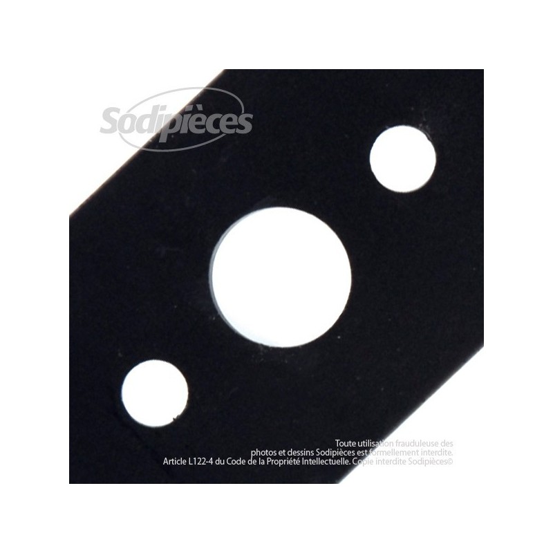 Lame . Coupe 37 cm. Section 50 x 2,5. Alèsage 18,3 .