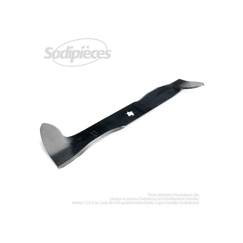 Lame . Coupe à gauche 46 cm. Section 57 x 4,8. Alèsage étoilé 5 pointes.