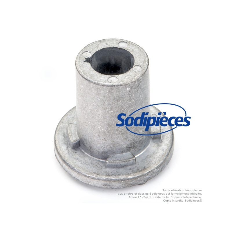 Moyeu de lame  pour STIGA modèle Multiclip. N° origine : 1111-2142-01