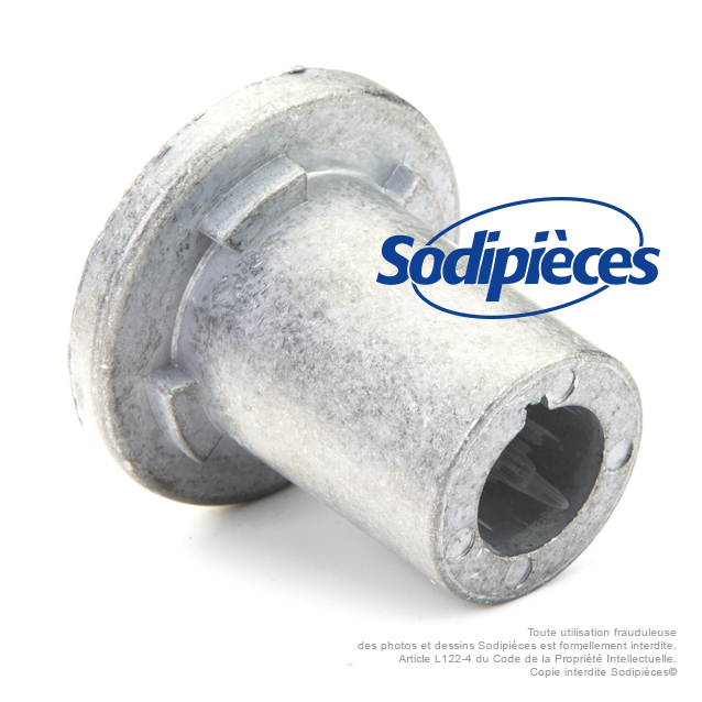 Moyeu de lame  pour STIGA modèle Multiclip. N° origine : 1111-2142-01