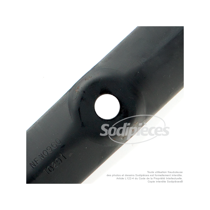 Lame tondeuse 43,2 cm. Al. 20,6 mm. Pour John Deere