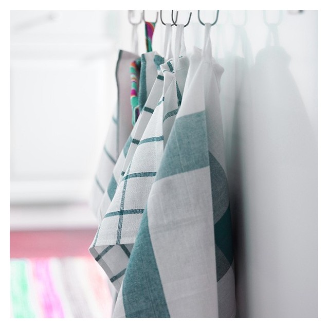 100 à 200 € H.T : 1 torchon blanc/vert offert !