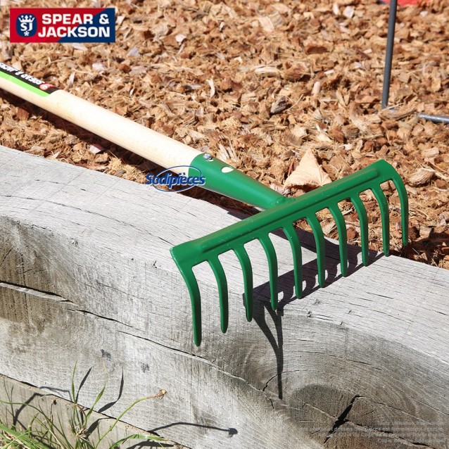 Rateau 10 dents Spear & Jackson avec manche bois