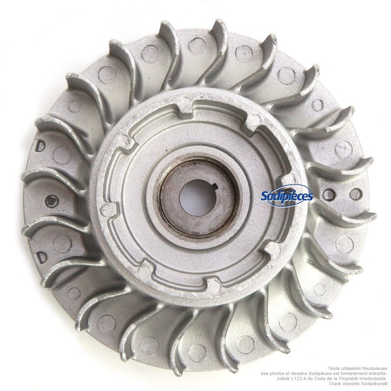 Kit réparation Stihl 066 (volant magnétique, lanceur, vilebrequin)