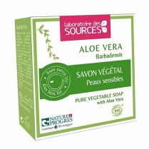 De 100 à 200€ H.T : 1 savon végétal de toilette à l'aloé vera offert !