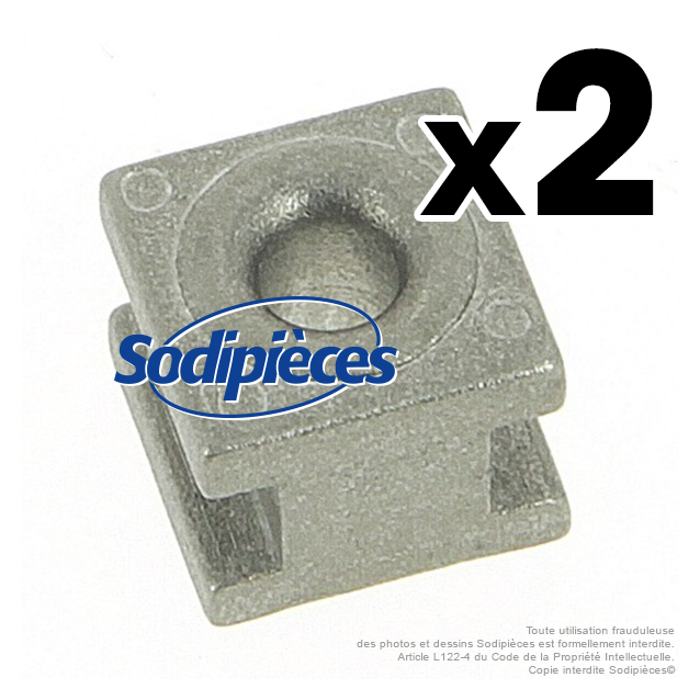 Passe fil modèle carré tête débroussailleuse