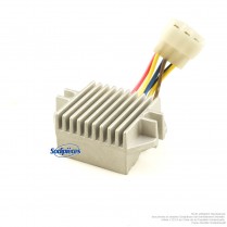 Régulateur de tension pour...