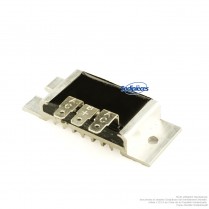 Régulateur de tension pour...