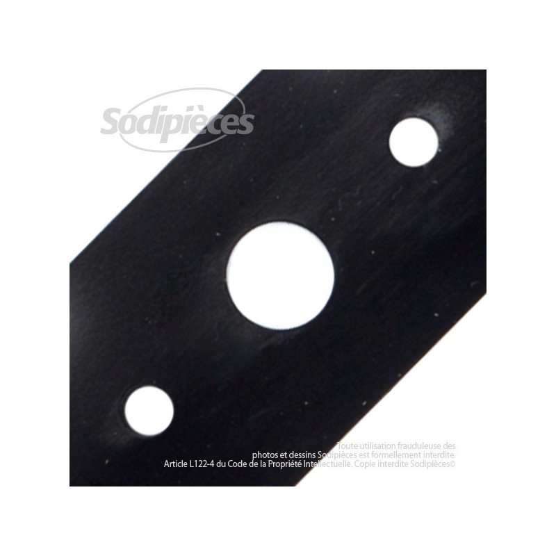 Lame . Coupe 71 cm. Section 55 x 4. Alèsage 18,5.